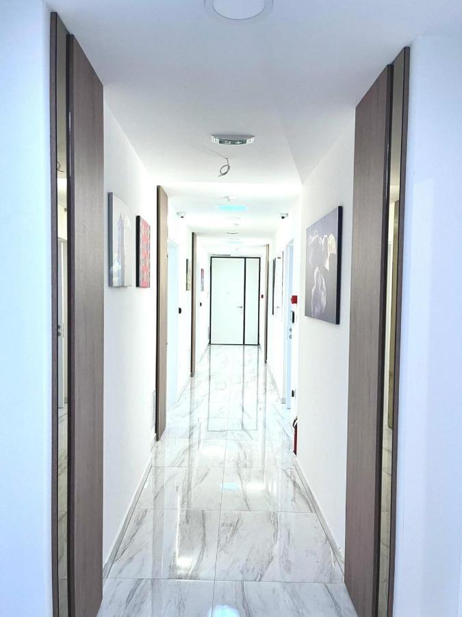 Lux City Apartments & Rooms Szarajevó Kültér fotó