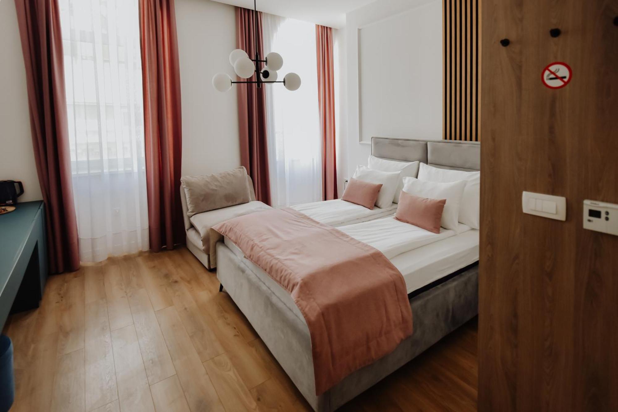 Lux City Apartments & Rooms Szarajevó Kültér fotó